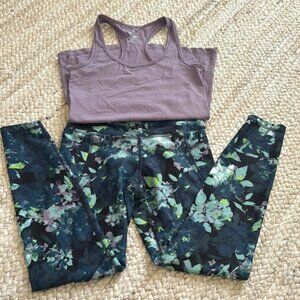 Floral Patterned Women's Leggings with tank top to match